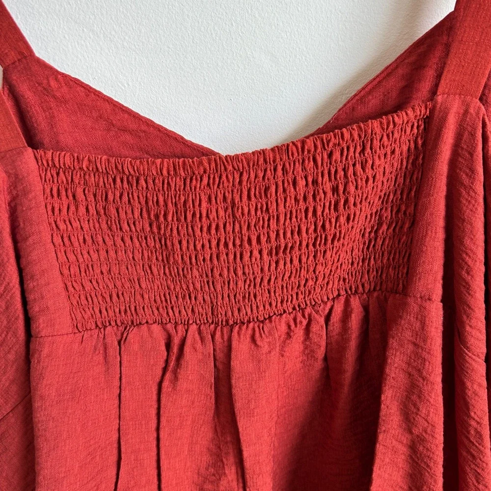 Simply Vera Vera Wang Rust Red Twist Front Smocked Back Camisole Top XXL - Picture 8 of 8